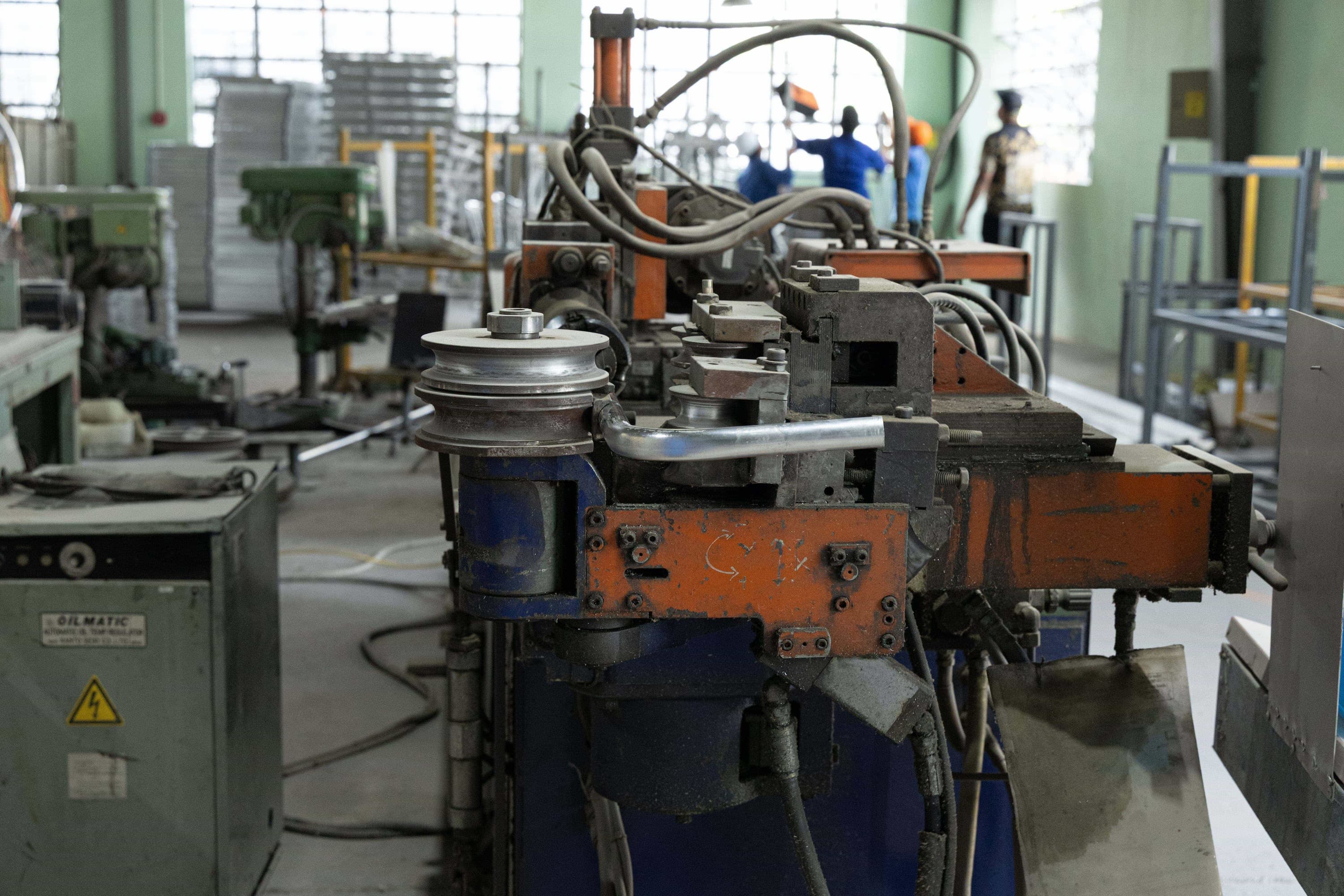 Alumnium machine bending